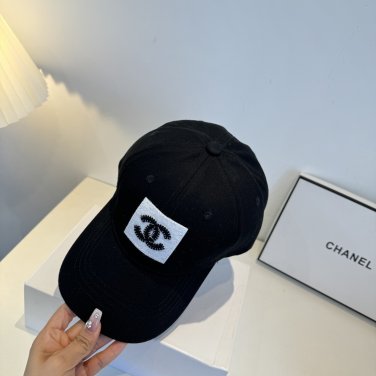 Lightweight Breathable Sports Cap For Men Women (1143)