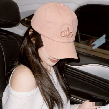 Lightweight Breathable Sports Cap For Men Women (1208)