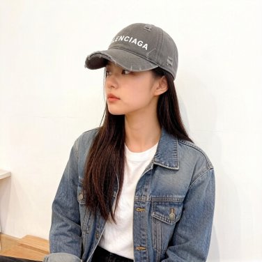 Lightweight Breathable Sports Cap For Men Women (1228)