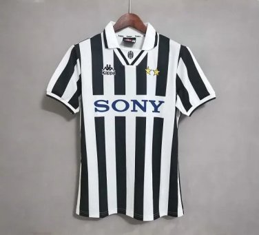 JUVENTUS 1996-1997 HOME RETRO