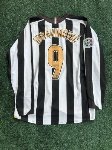 Juventus 2005 Ibrahimovic Home Longsleeve