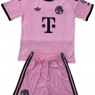 Bayern Munich Pink Goalkeeper  Jersey Kit   Soccer