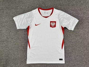 Poland home 26-27