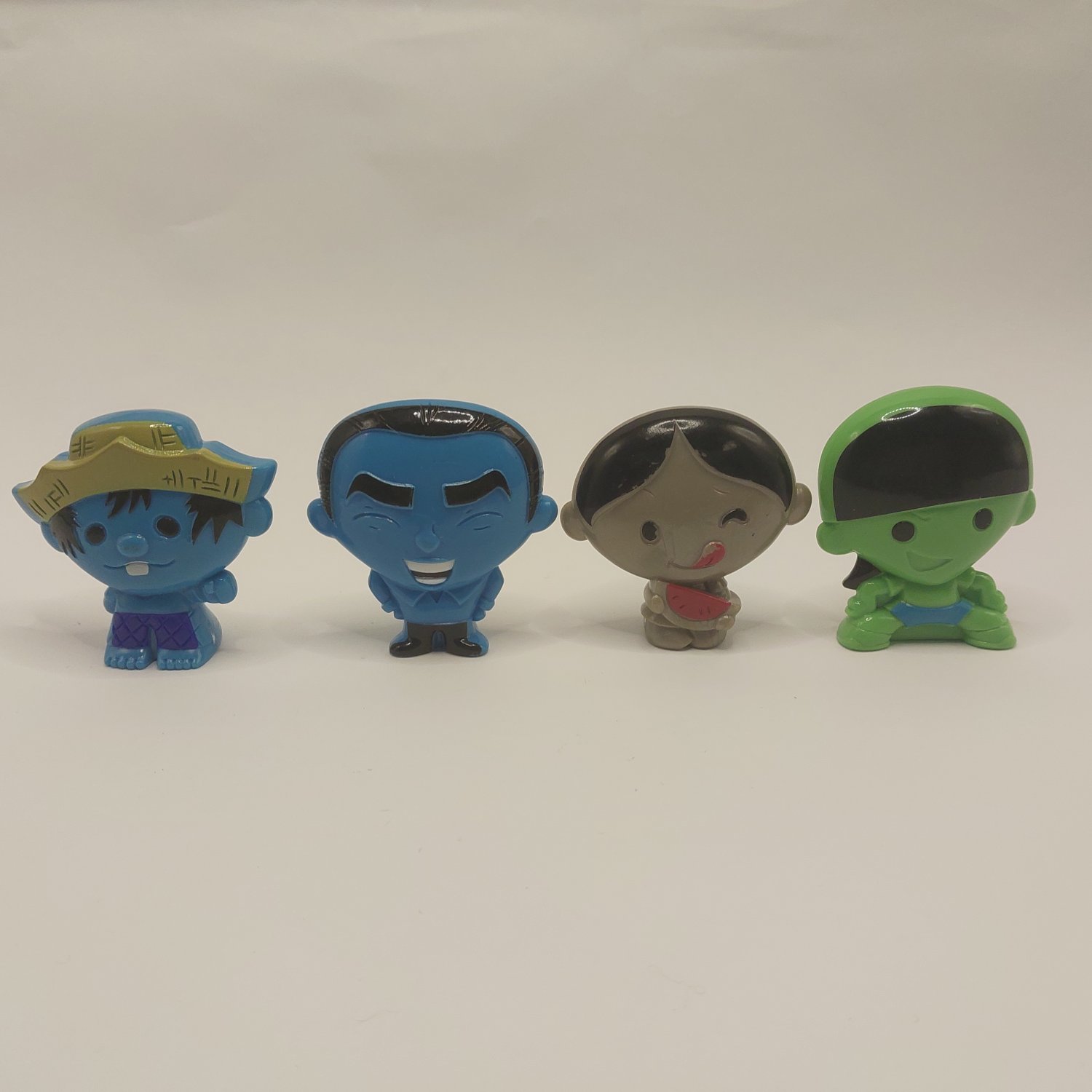Set 04 MACRO Gogos Crazy bones 2" Monica&Acirc;&acute;s Gang / PPI Brazil Colors