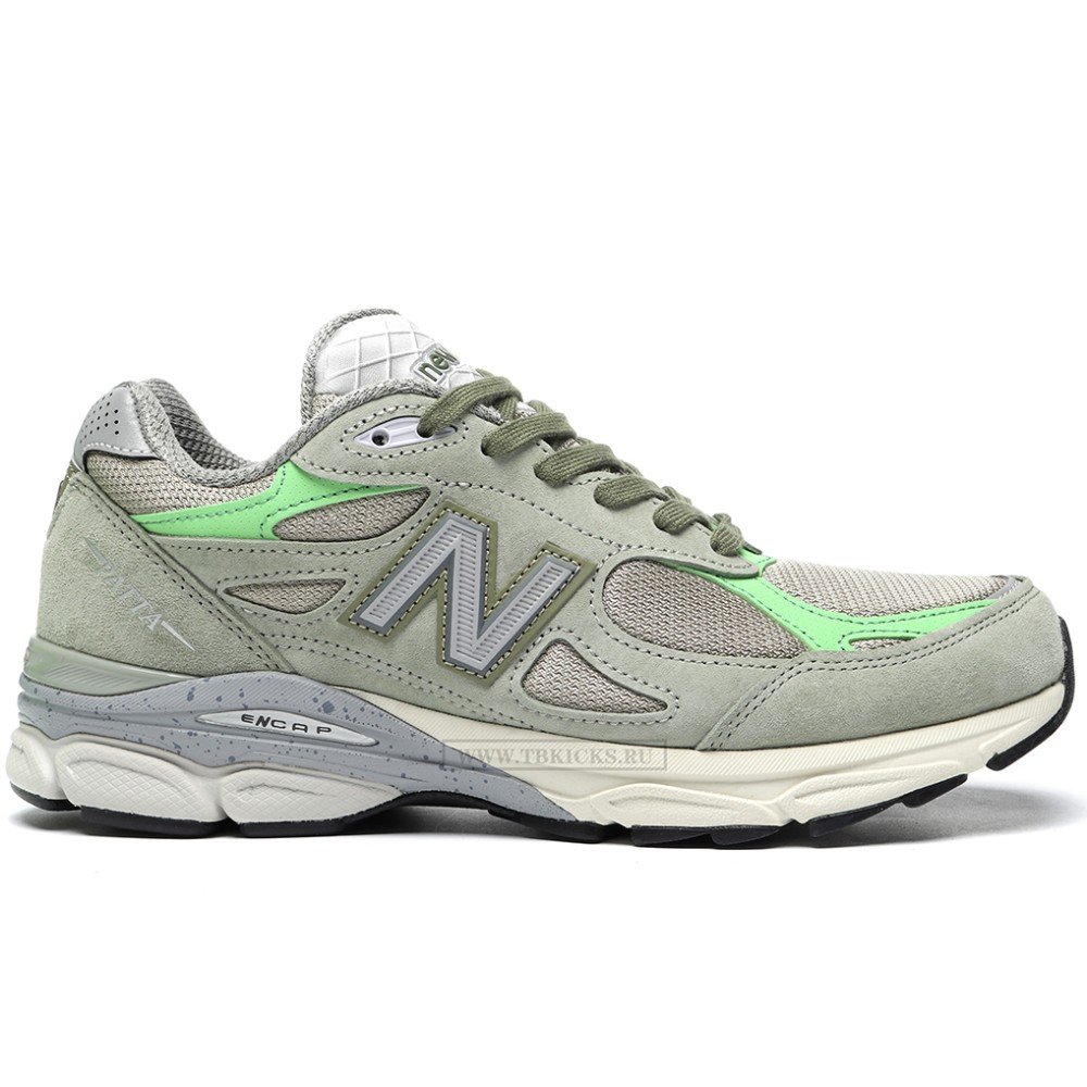 New Balance 990v3 MiUSA Patta Keep Your Family Close