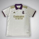 Real Madrid Los Blancos Premium Kit
