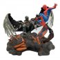Marvel Spider-Man: Homecoming Deluxe Figurine / Statue - Spider-Man vs Vulture