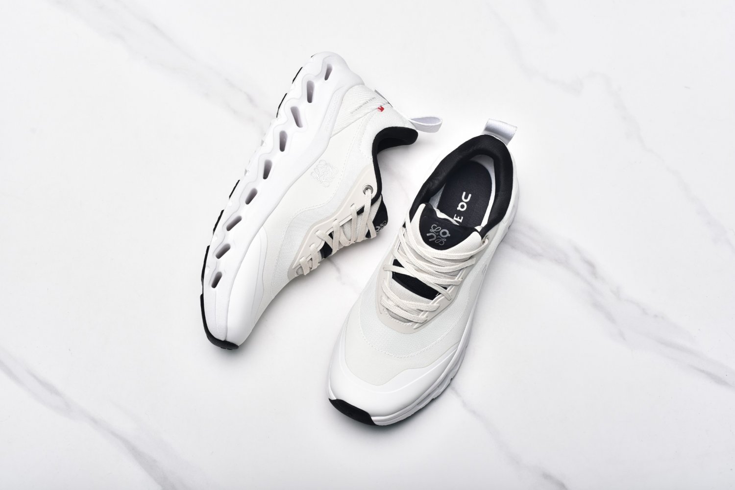 Loewe Cloudtilt 2 White