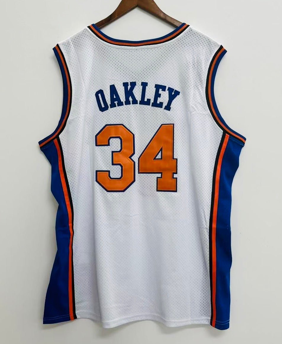 Charles Oakley New York Knicks Official Basketball Mitchell & Ness Jersey white