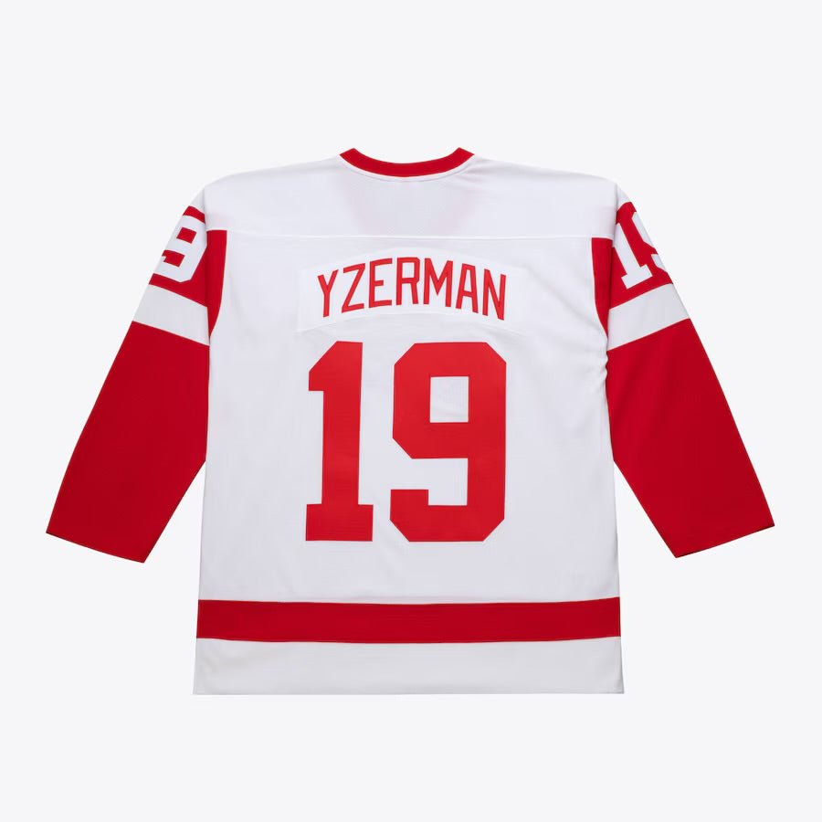 Steve Yzerman Detroit Red Wings Official Hockey Mitchell & Ness Jersey