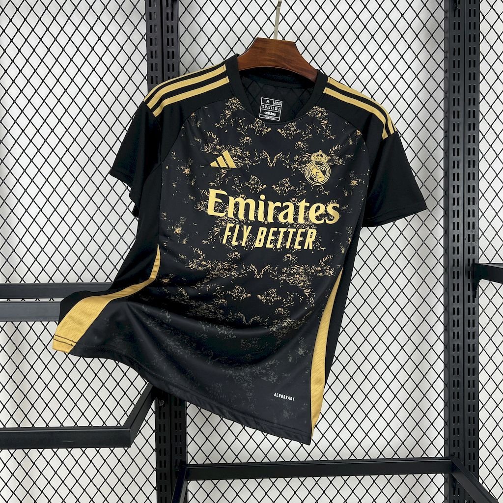 Real Madrid Black Special Edition 24/25 Adult Soccer Futbol Football Jersey