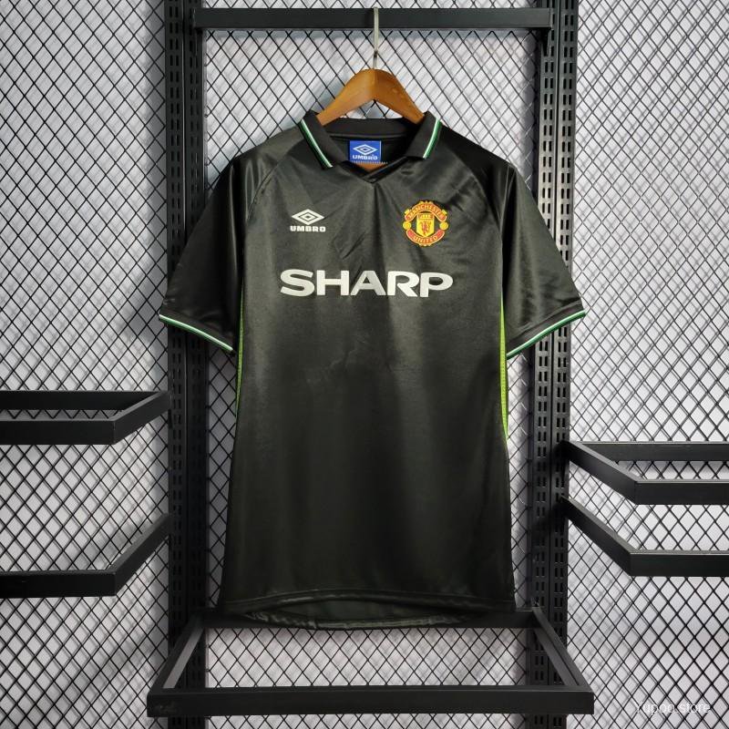 Retro Manchester United Black Third 1998/99 Jersey