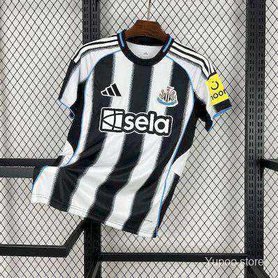 Newcastle United Home 25/26 Jersey