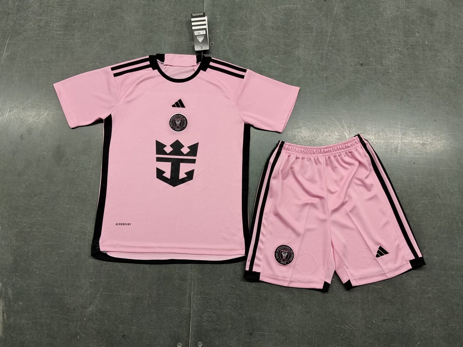 Inter Miami CF Home Pink 2024 Youth_ Kids Kit Soccer Football Futbol Shirt Jersey