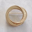 Intertwined Textured Gold Circle Brooch Pin Vintage Jewelry 1960s Quality Made Intertwined Textured Gold Circle Brooch Pin Vintage Jewelry 1960s Quality Made