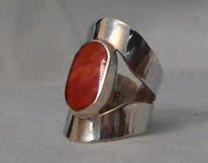 Beautiful 100% Handcrafted .950 Sterling Silver Ring with Red Jasper Stone