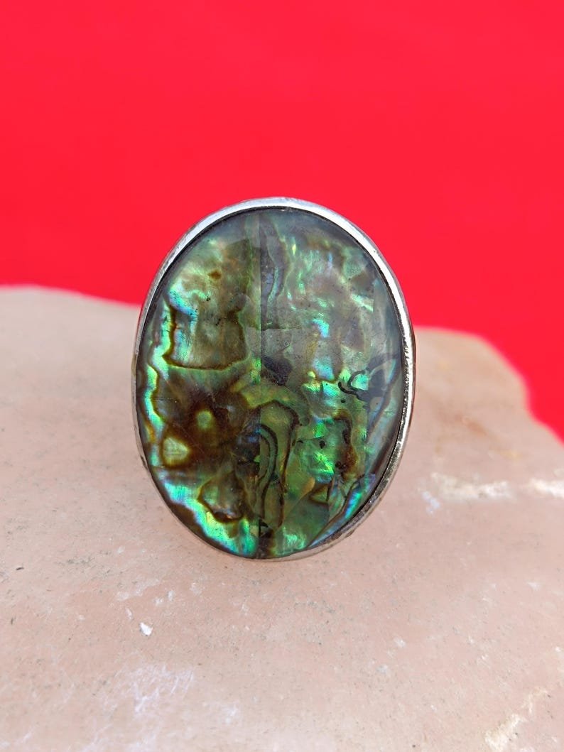 Aghori Vashikaran Love Attraction Ring: Rare Occult Design