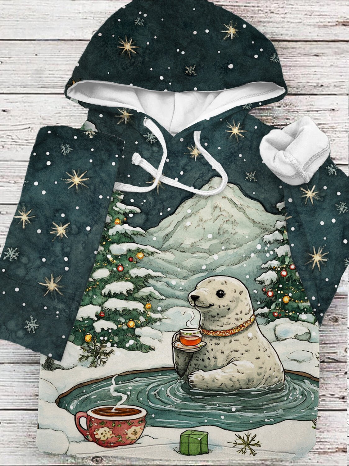 Women's Seal Drinking Tea Christmas Tree Art Print Casual Hoodie