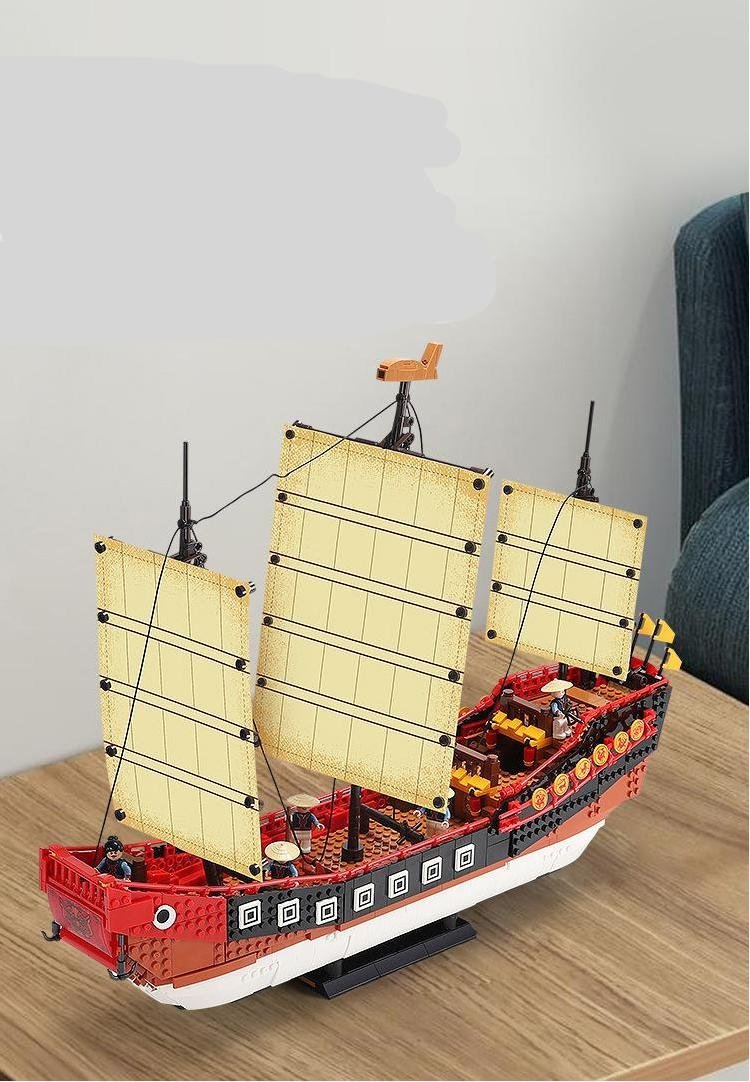 The Middle Ages Europe Carrack Sailboat Europe Sailboat Sets Minifigures Toys