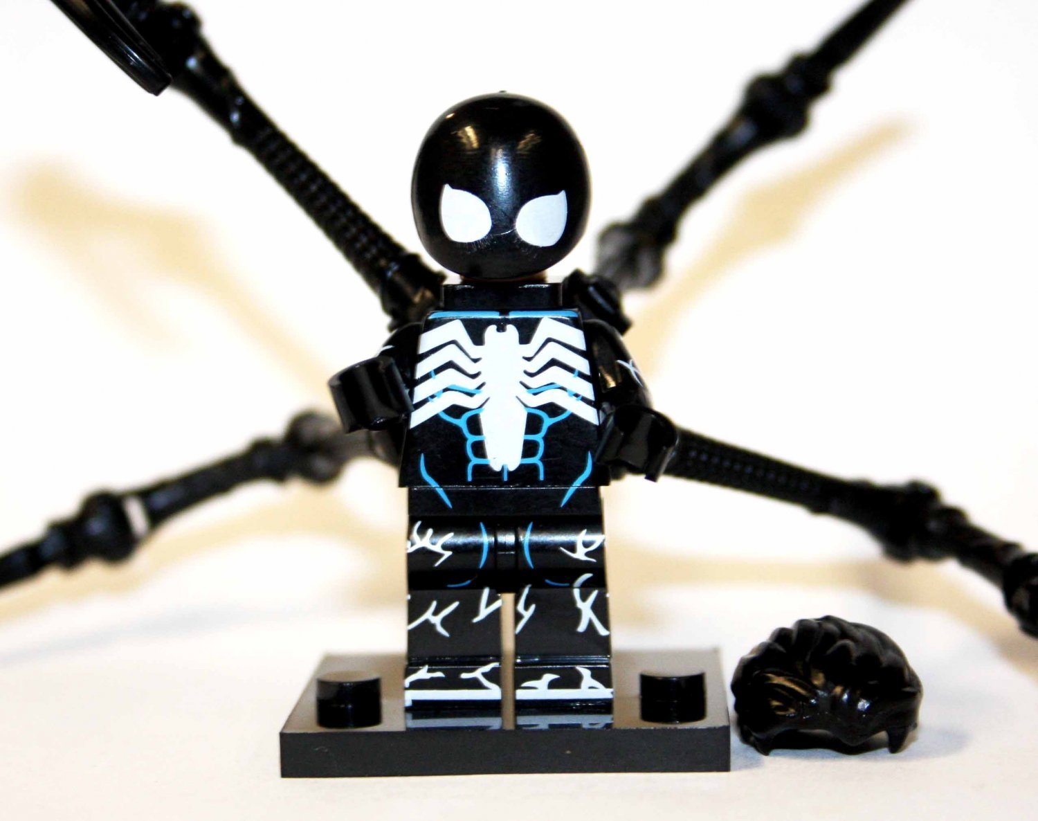 Spider-Man Black Symbiote Minifigure Block Toys
