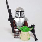 Mandalorian with Grogru Minifigure Block Toys