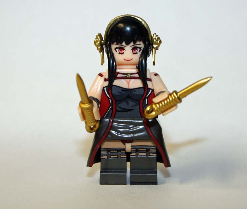 Yor Forger Spy Minifigure Block Toys