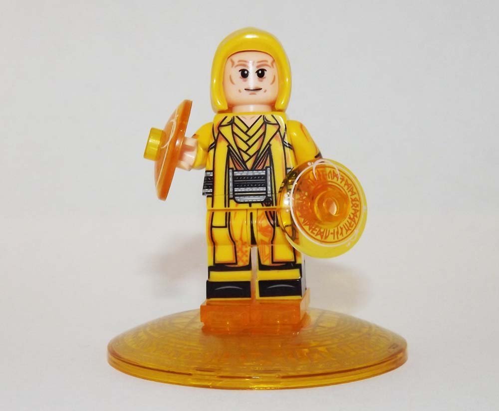 Ancient One Deluxe Minifigure Block Toys