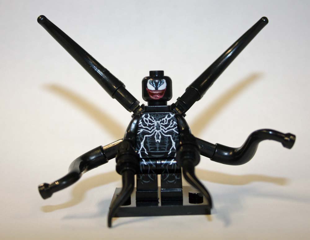 Venom Deluxe Marvel Minifigure Block Toys