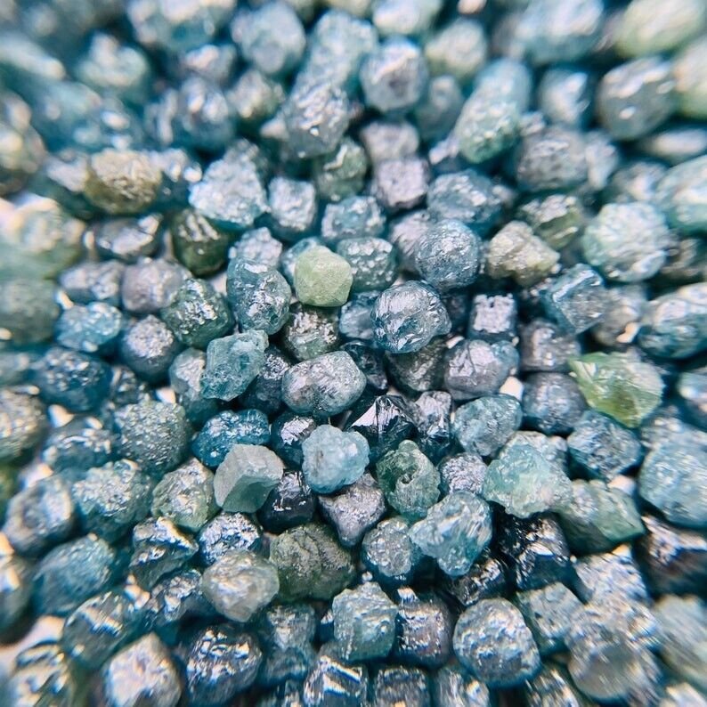 Blue Colour Rough Diamond Natural Raw Uncut Loose Diamond For Making Jewellery