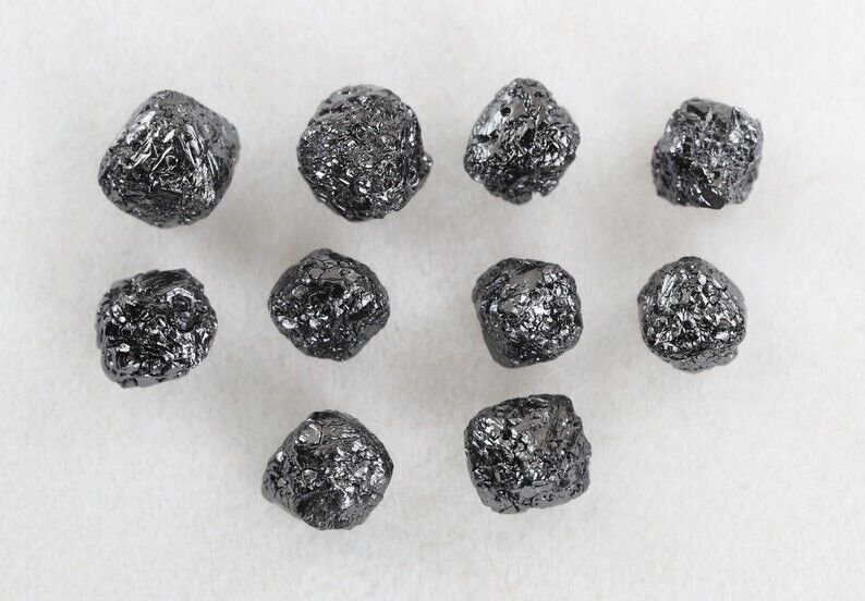5.27Ct Black Colour Rough Diamond Natural Loose Raw Uncut Diamond For Jewellery