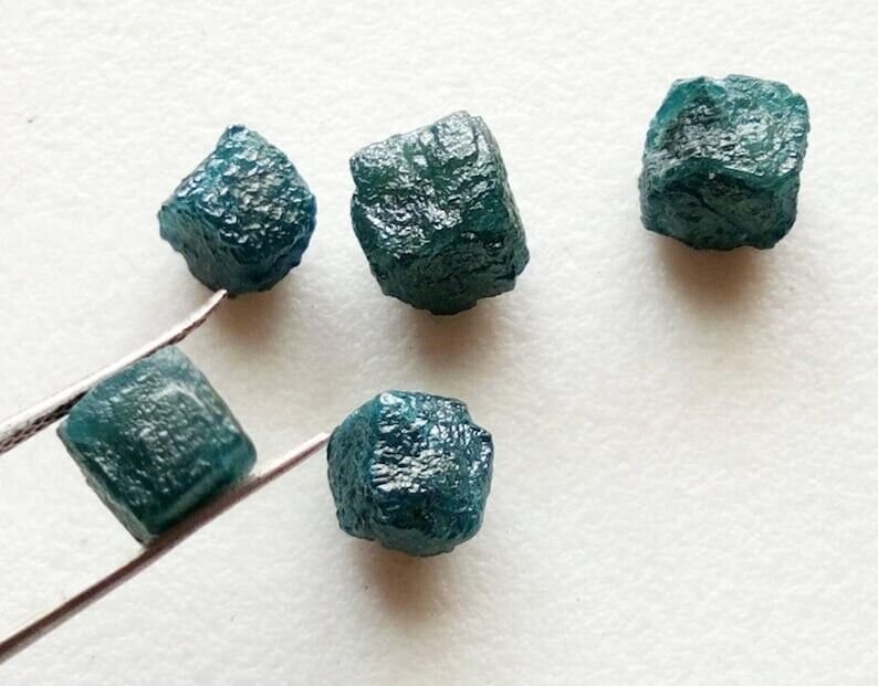 2 Pcs Blue Rough Diamond Box Cubes Natural Raw Loose Diamond Cubes For Jewelry