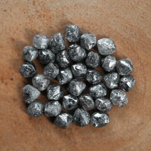 2 Ct Natural Rough Diamond Black Grey Color Raw Diamond For Engagement Jewellery