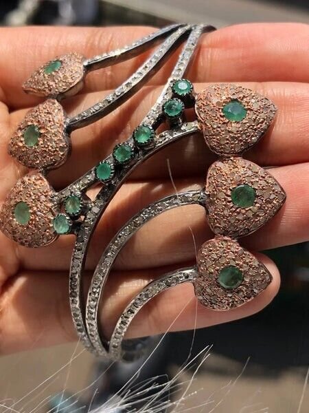 Round Cut Emerald Gemstone Vintage Style Bracelet 925 Silver Unique Bracelet