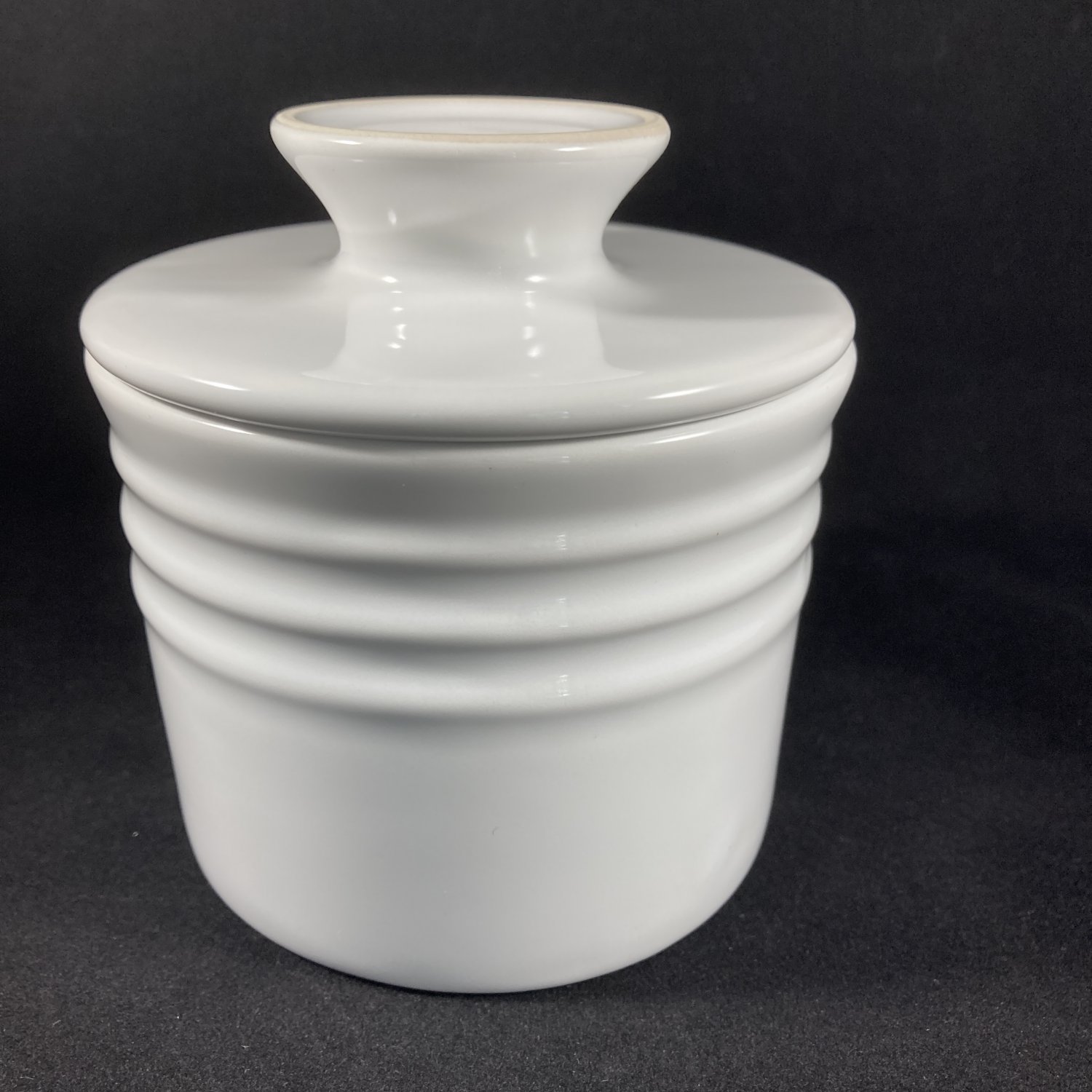 Le Creuset Butter Bell Crock White Ceramic EUC