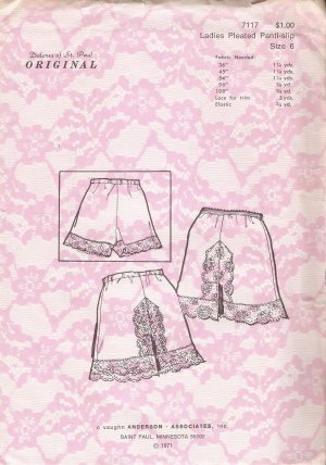 Vintage Sewing Pattern Ladies Pleated Panti-Slip Size 6 Dolores Of St. Paul 7117 UNCUT