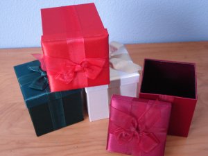 Satin Decorative Fabric Gift Boxes Burgundy Red White Green 4 Total New