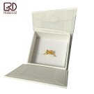 30pcs/lot White Textured Paper Quality Pocket Style Jewelry Box For Ring Earring Necklace RGD-P1705 30pcs/lot White Textured Paper Quality Pocket Style Jewelry Box For Ring Earring Necklace RGD-P1705