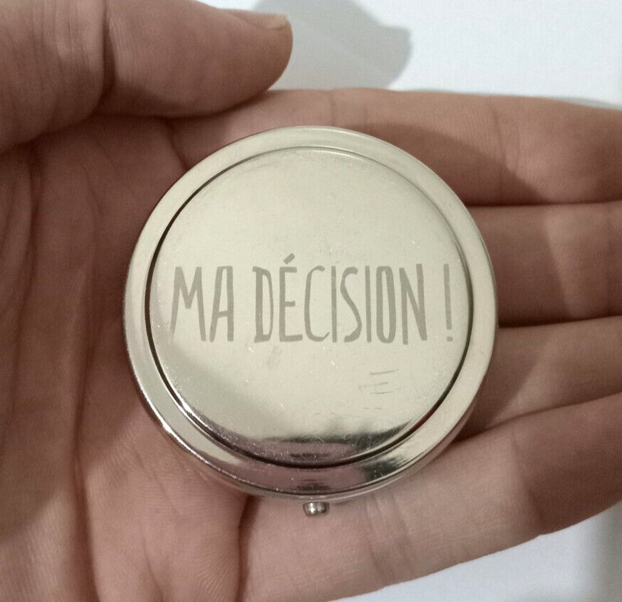 Mini Portable Round Ashtray - Small Stainless Steel Pocket Tray (My Decision)