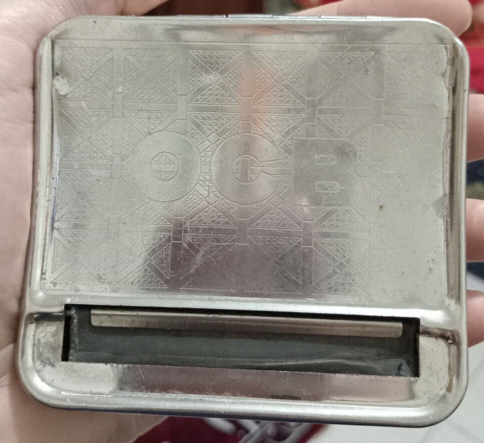 OCB Automatic Tobacco Cigarettes Pouch Rolling Machine Advertising Roller