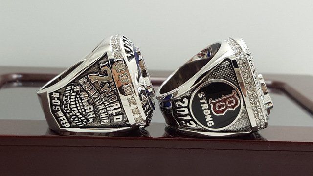 One Set 2 PCS 2007 2013 Boston Red Sox MLB World Seires Championship R