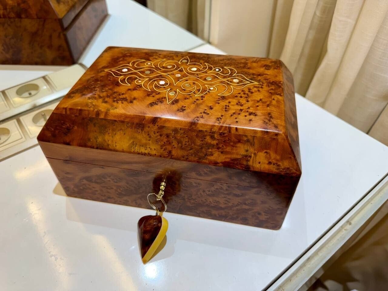 Moroccan Jewelry Box lockable thuya wooden burl Jewelry Box organizer with key