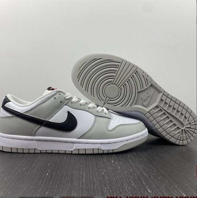Dunk Low SE Lottery Shoes Sneakers