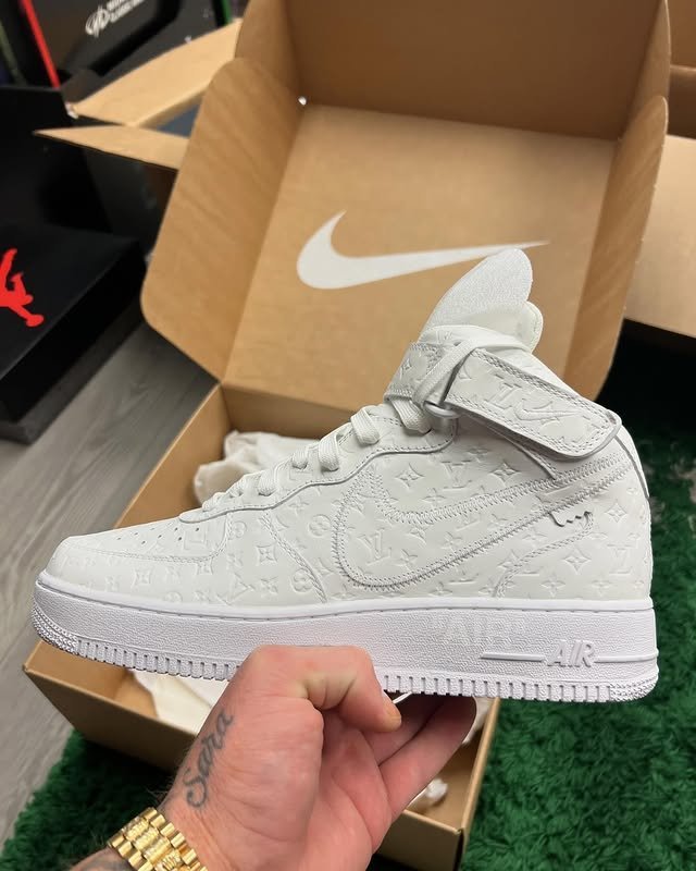 Louis Vuitton X Nike Air Force 1 Mid By Virgil Abloh White