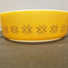 Pyrex 1 pt Round Casserole Bake, Serve & Store Town & Country #471 Pyrex 1 pt Round Casserole Bake, Serve & Store Town & Country #471