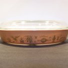 Pyrex Early American 1 1/2 qt Divided Casserole Dish & Lid w/ Cat