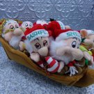 Seven Christmas Bean Bag Set 7 Dwarfs Disney Store & Theme Parks NWT Seven Christmas Bean Bag Set 7 Dwarfs Disney Store & Theme Parks NWT