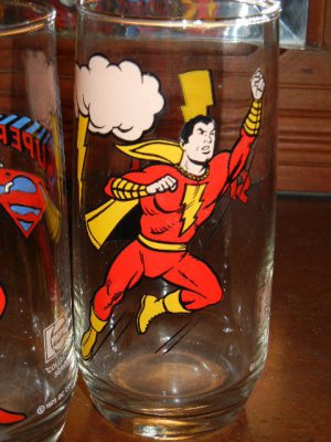 Shazam Super Hero Rounded Bottom Variant Super Hero Glass by Pepsi! VHTF