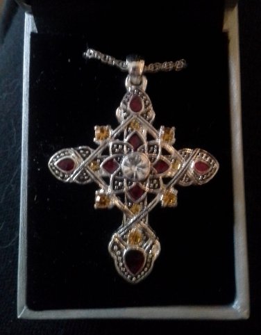 *~New Pretty Devotions Silver Plated Rhinestones Cross Necklace