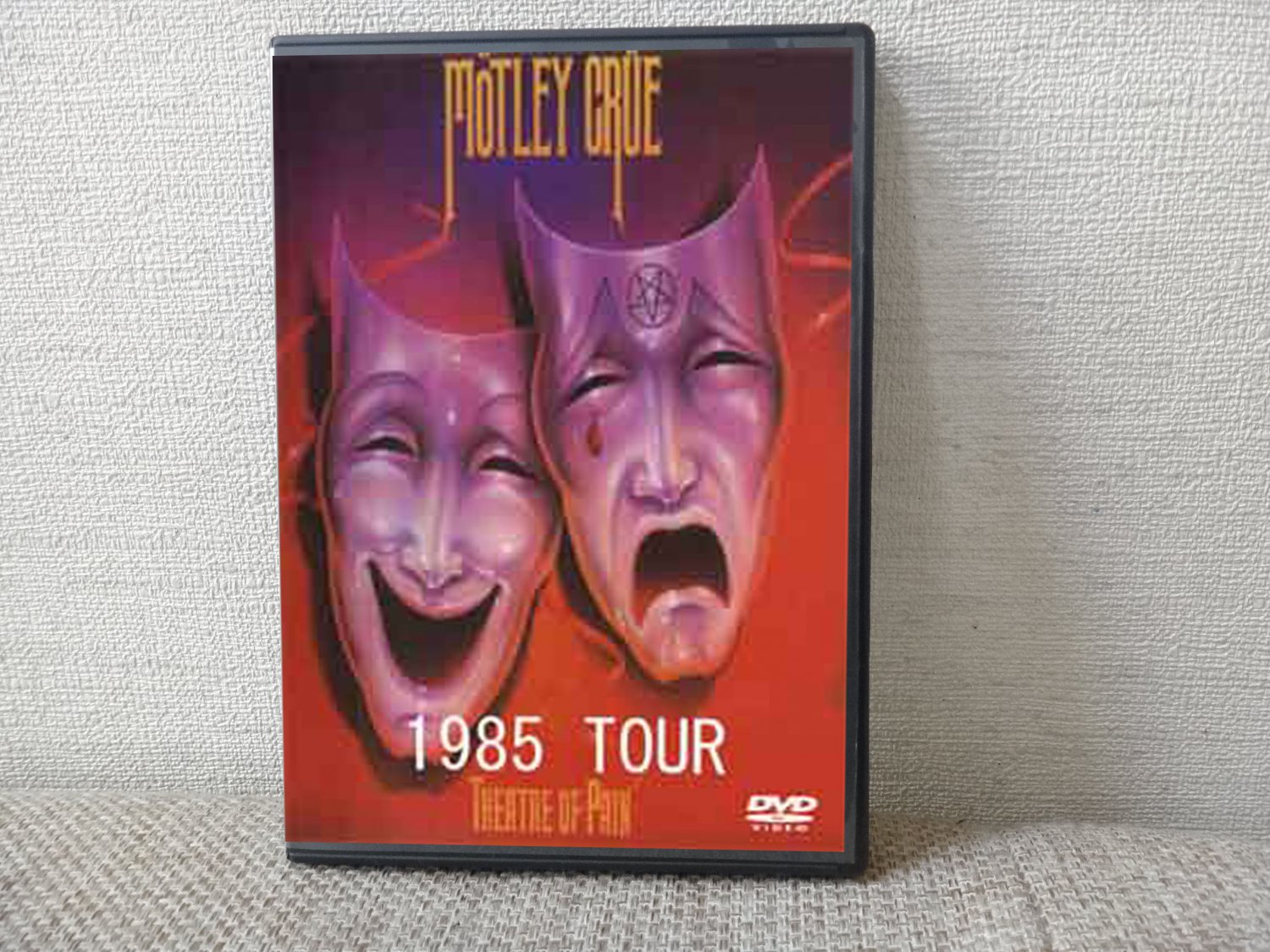 MOTLEY CRUE 1985 TOUR DVD