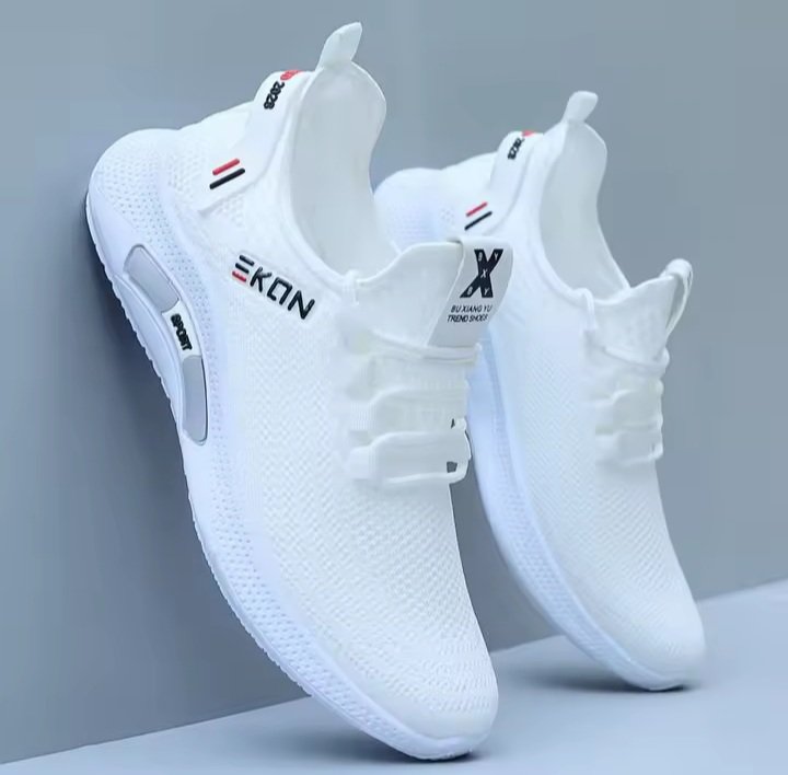 Spring White Casual Non-slip walking Sneakers Men Outdoor 2025 Comfortable Fashion Running shoes